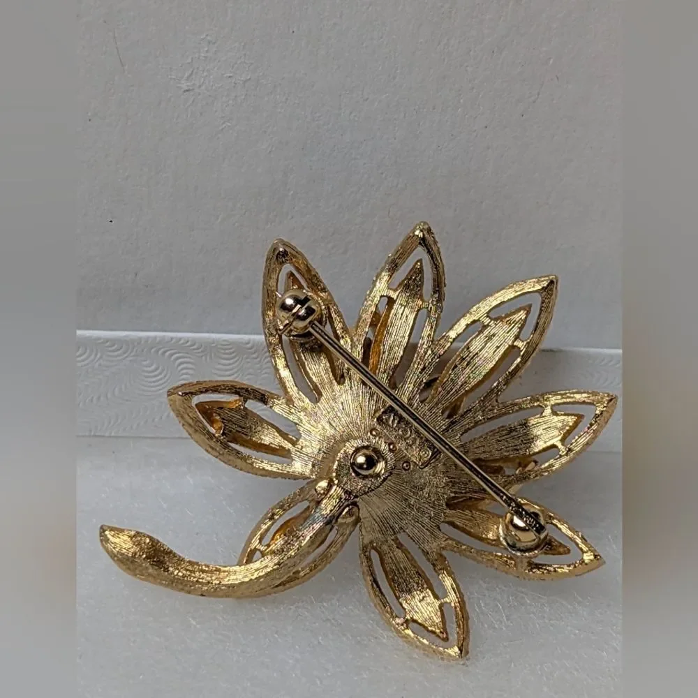 Vintage Avon Gold Tone Openwork Floral Brooch Textured Flower GrandmaCore
